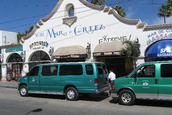 taxi service in downtown cabo