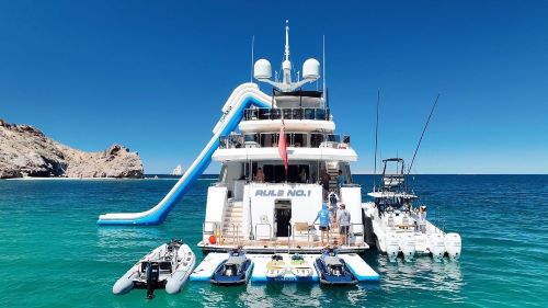 Custom Yacht Charter Experience in Cabo San Lucas