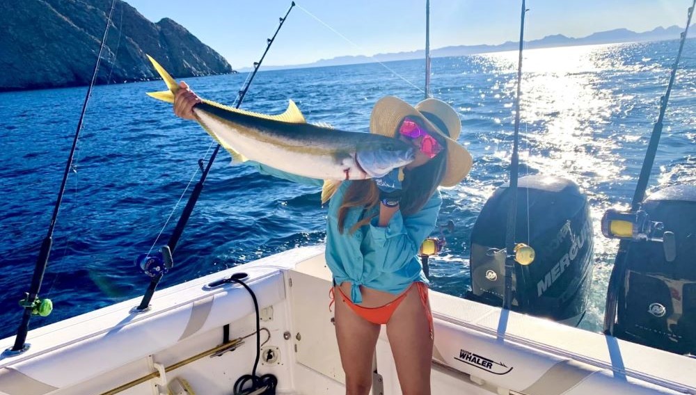 Sport fishing in Loreto, Mexico — Sea of Cortez