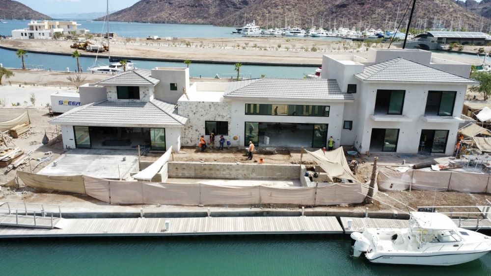 Villa Marina Montaña private dock and marina in Loreto Mexico