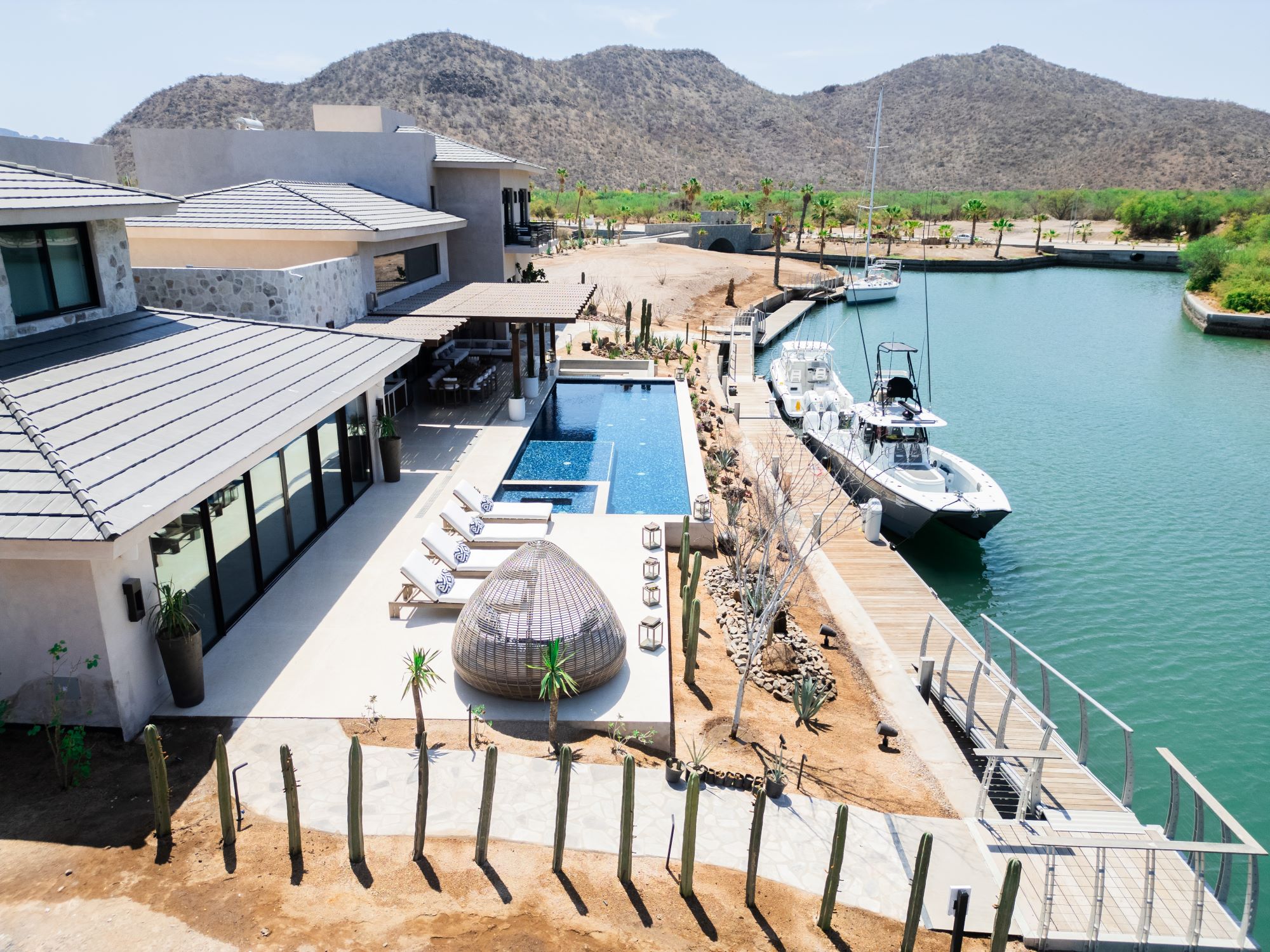 Villa Marina Montaña dockside view in Loreto