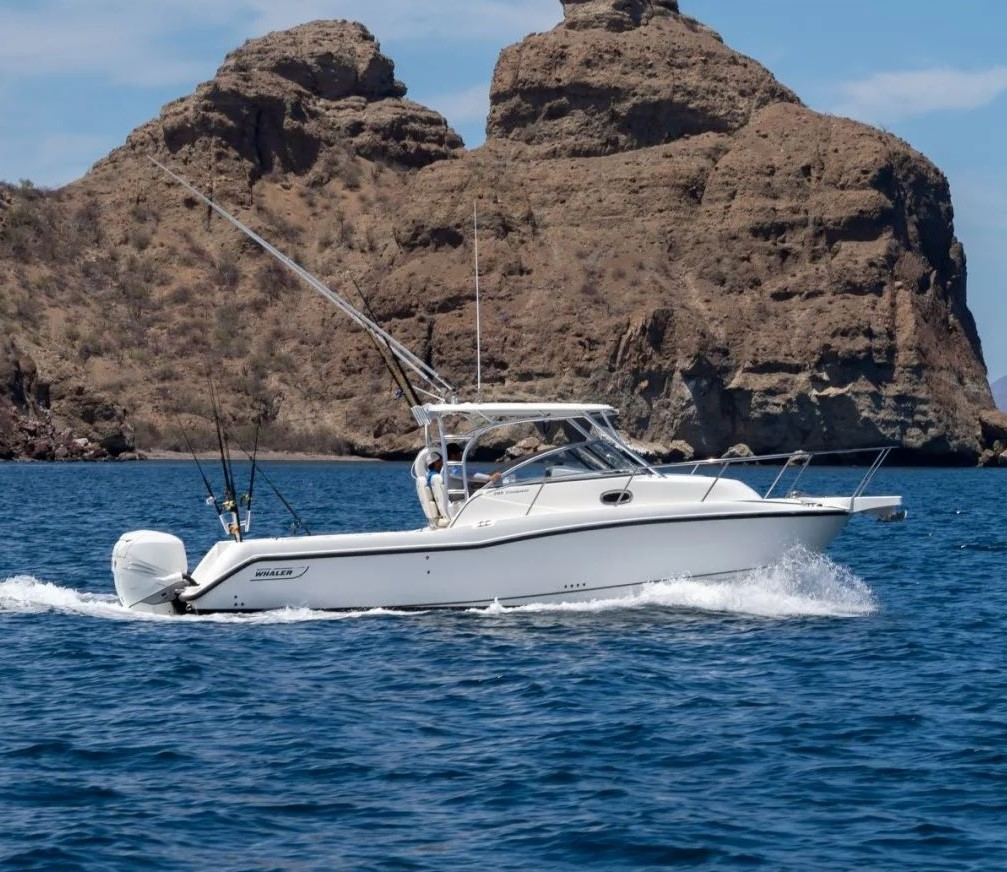 Boston Whaler private fishing boat running near the islands outside Loreto in the Sea of Cortez