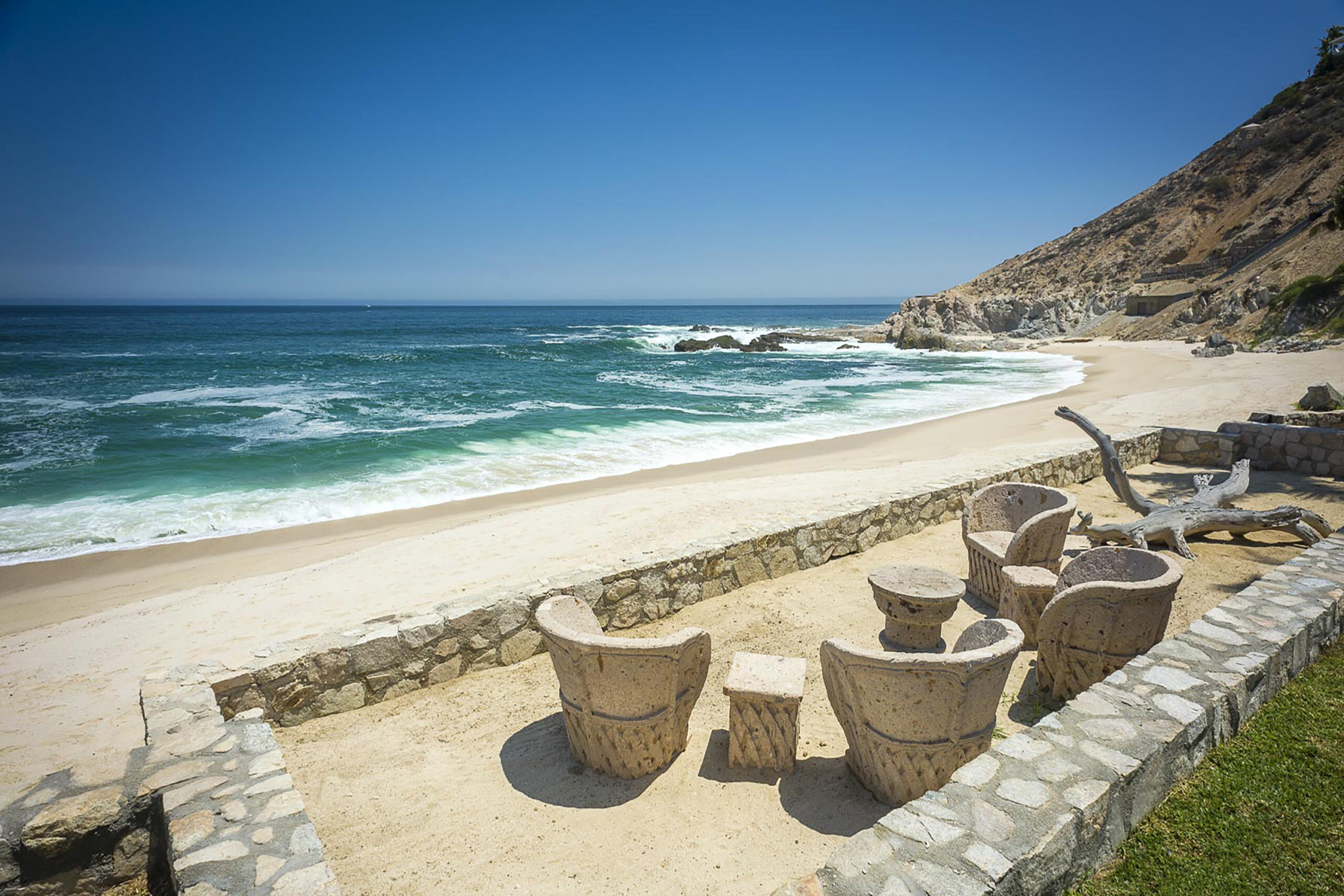Casa Edwards Too villa amenities in Punta Bella, Beachfront Los Cabos