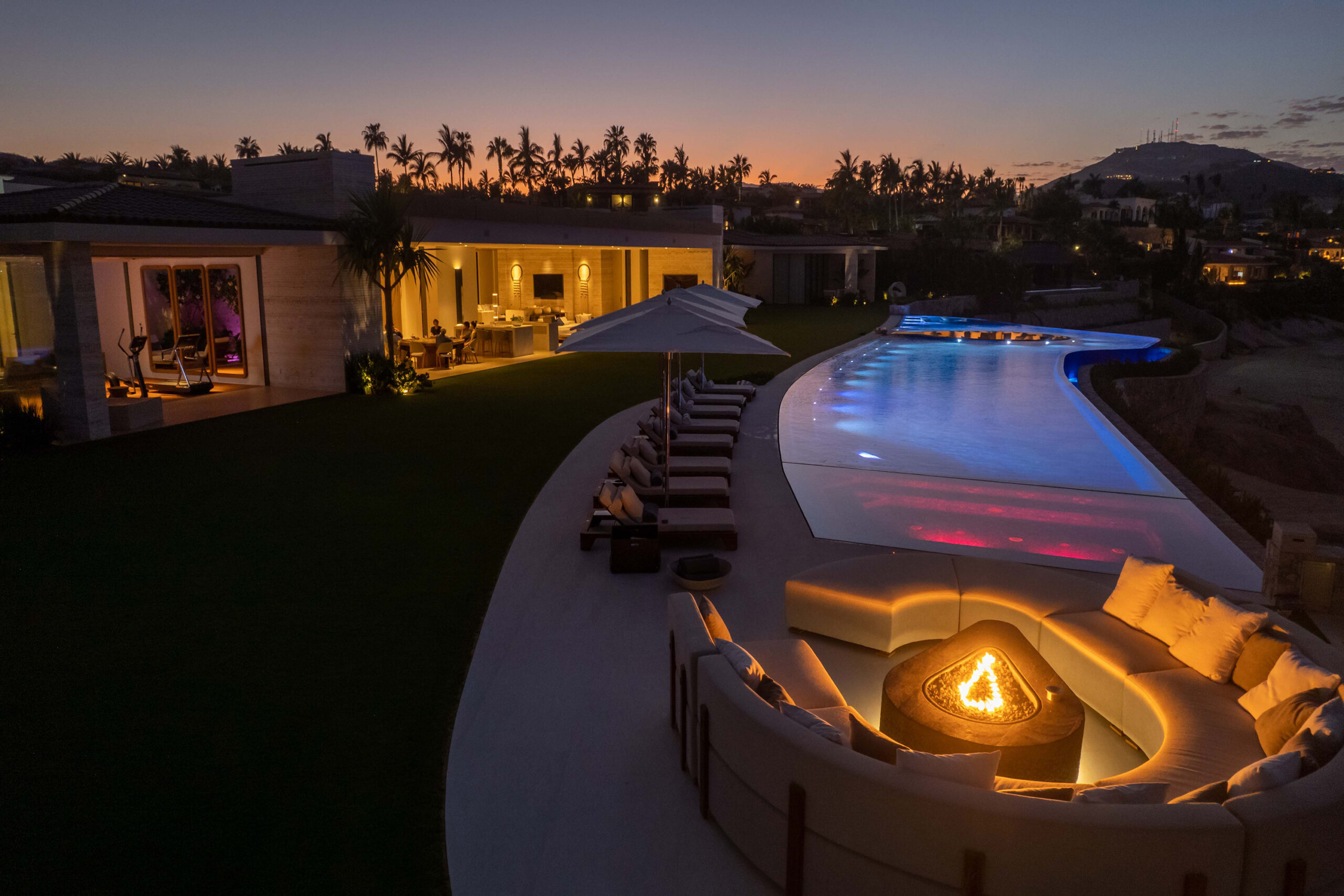 Casa Elije night swim with a gorgeous ocean views in Palmilla Los Cabos