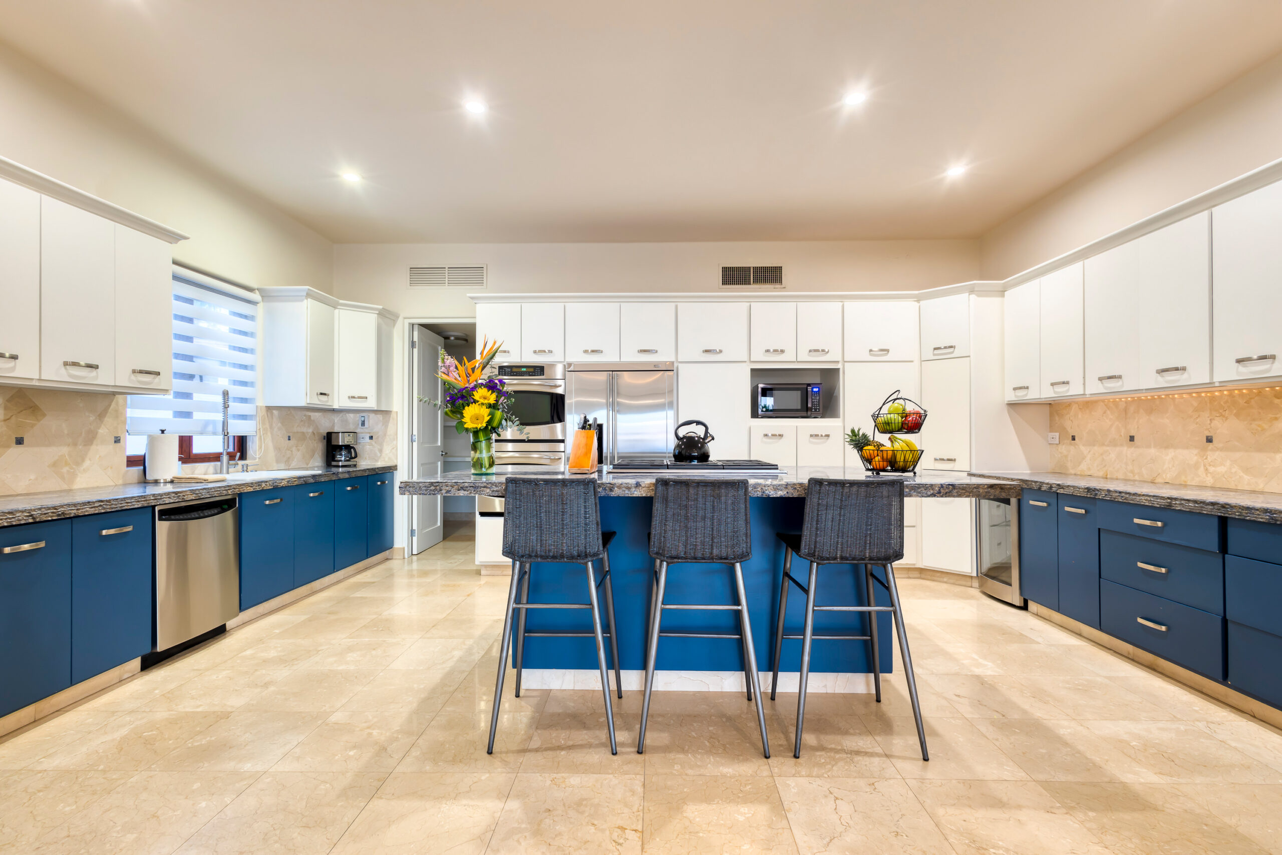 Casa Micana fully equipped kitchen with bar seating in Puerto Los Cabos, Golf Nearby Los Cabos