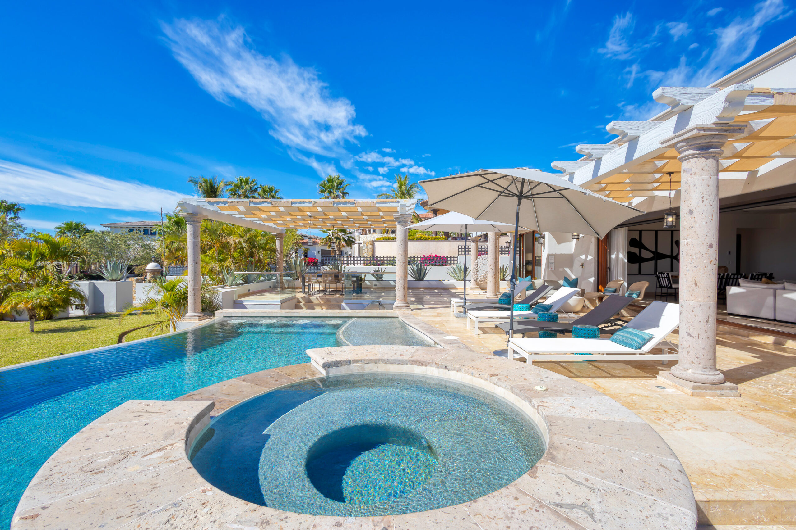 Casa Micana sunny patio with pool and jacuzzi in Puerto Los Cabos, Golf Nearby Los Cabos