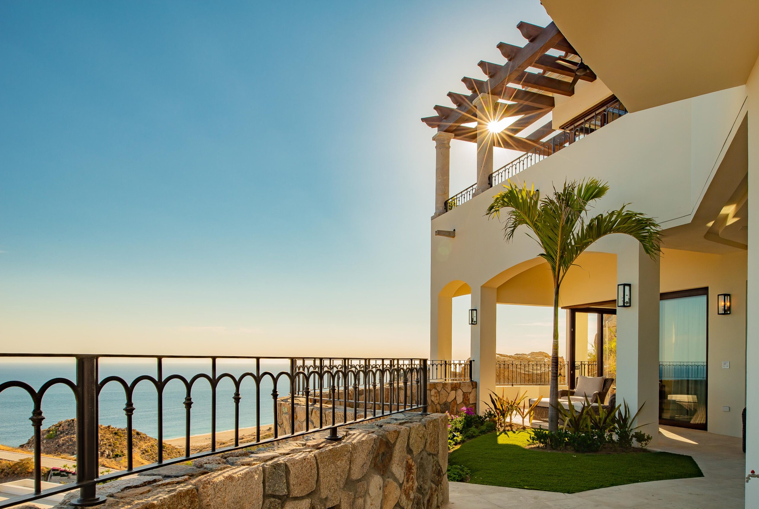 Casa Stella private bedroom suite in Pedregal Pacific, Onsite Villa Staff Los Cabos