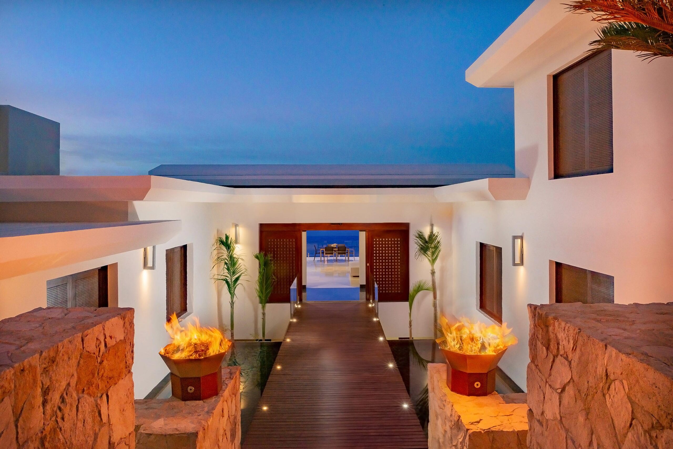 Mantea Casa Cabo gorgeous outdoor entryway to villa