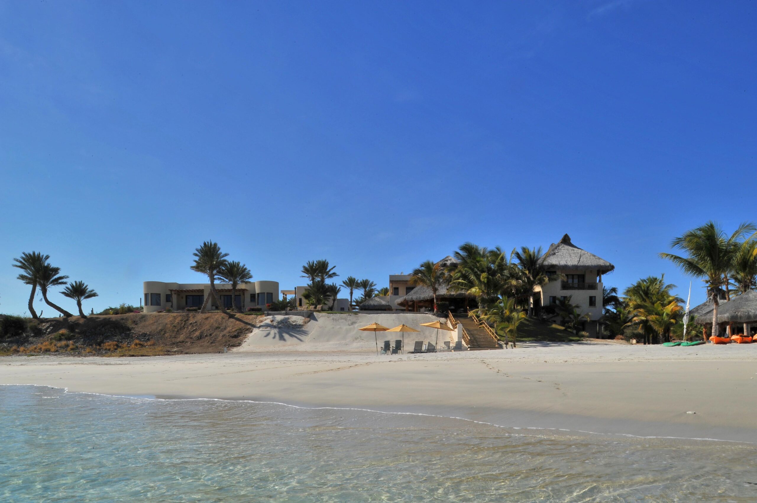 Rancho De Costa relaxing beach in Rancho De Costa, Beachfront Los Cabos