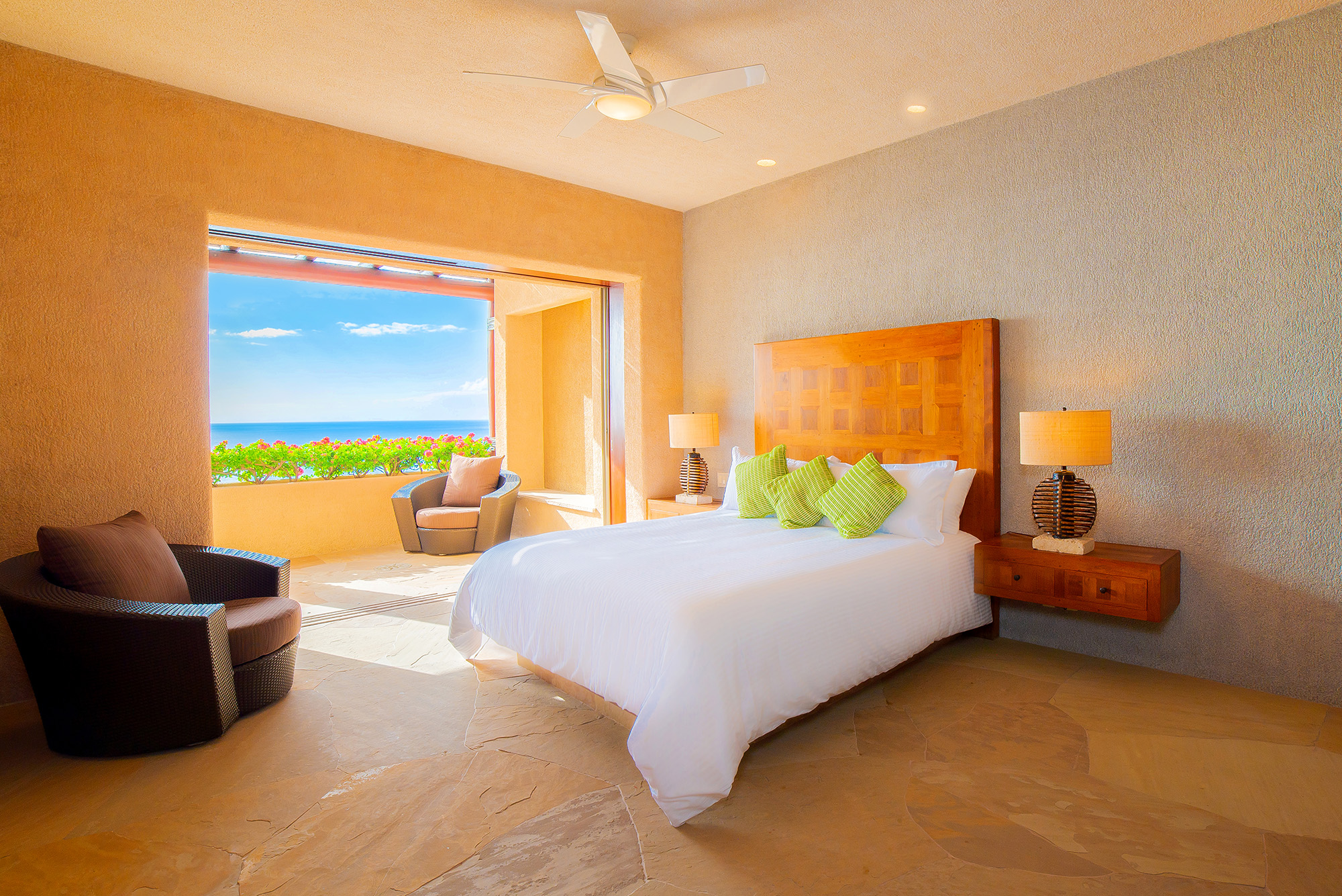 Villa Bellissima outdoor dining area in Pedregal Pacific, Oceanfront Los Cabos