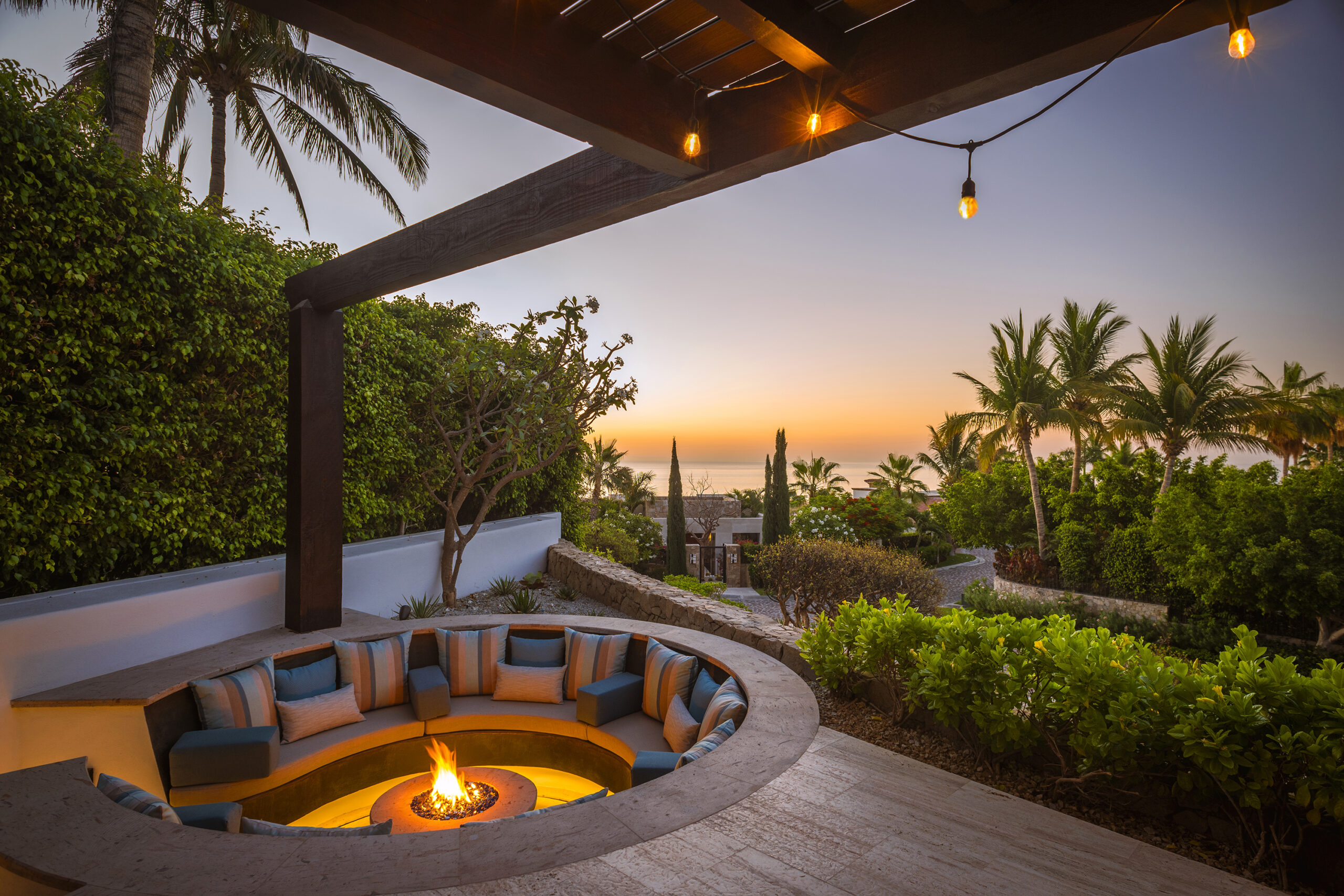 Villa Esperanza luxury villa exterior in Palmilla, Walk to Beach Los Cabos