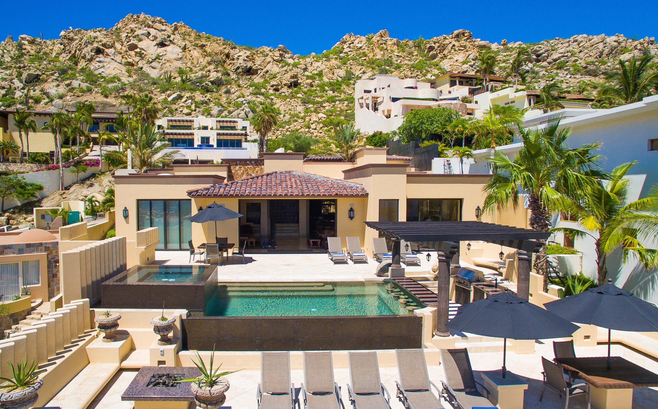 Villa Gran Vista spectacular architecture at Villa Gran Vista in Pedregal Pacific, Oceanfront Los Cabos