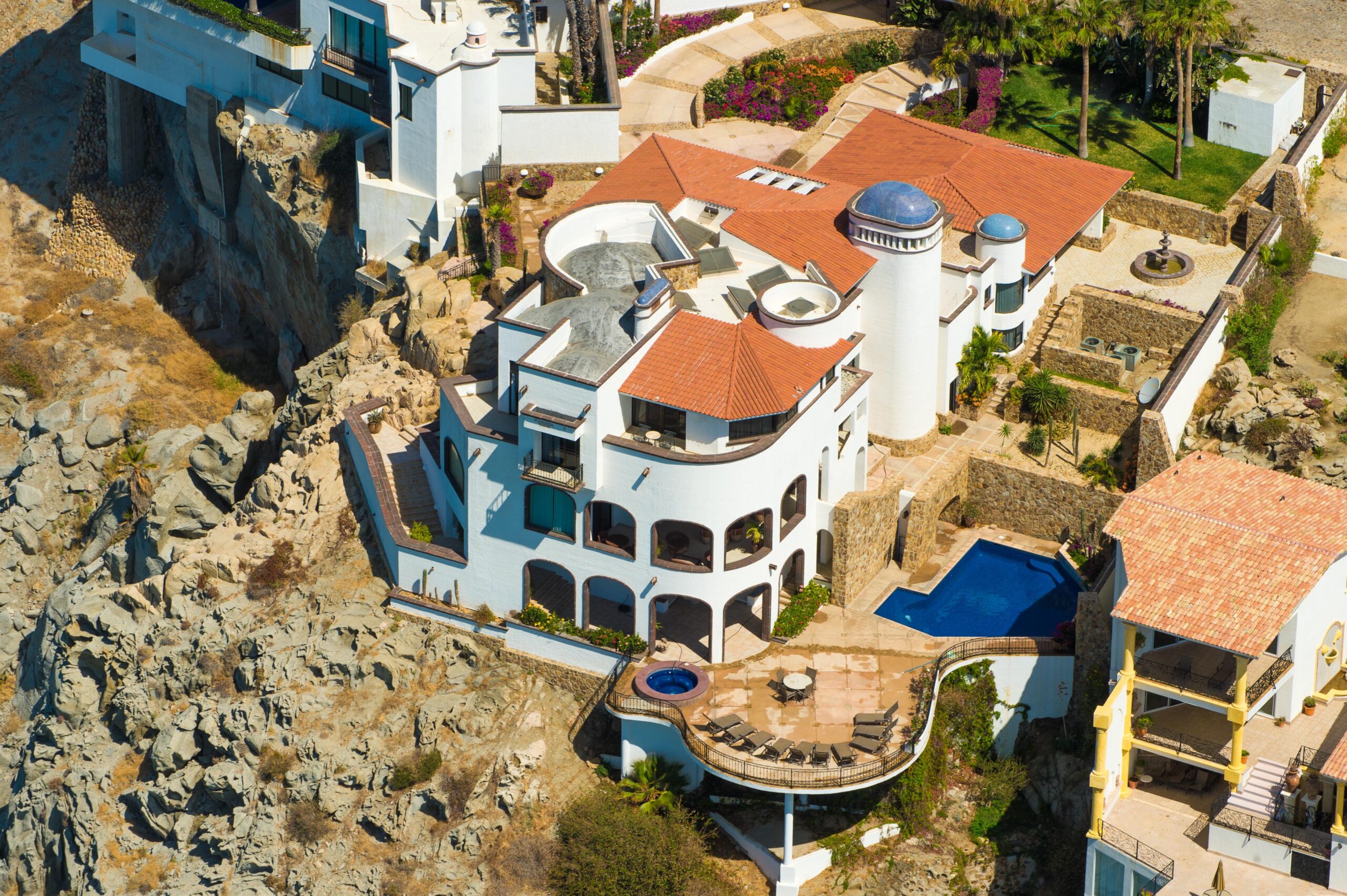 Villa Grande aerial view of oceanfront villa in Pedregal Pacific, Oceanfront Los Cabos