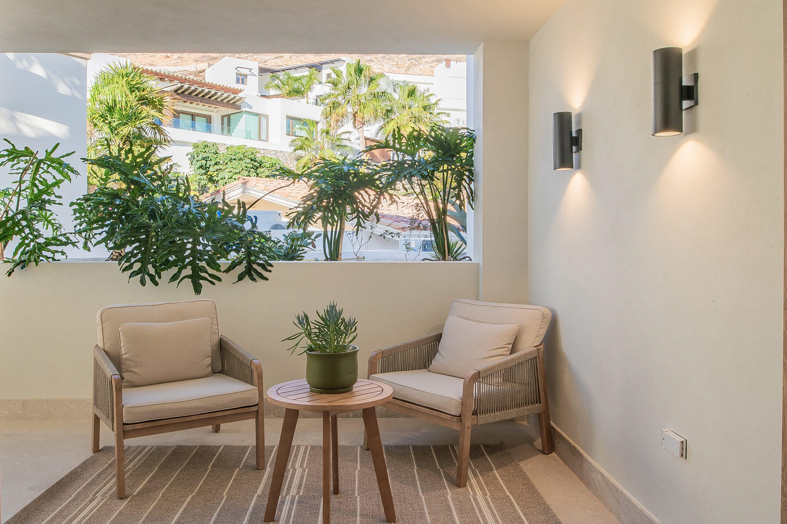Villa Lazul en suite private outdoor access in Cabo Colorado, Onsite Villa Staff Los Cabos