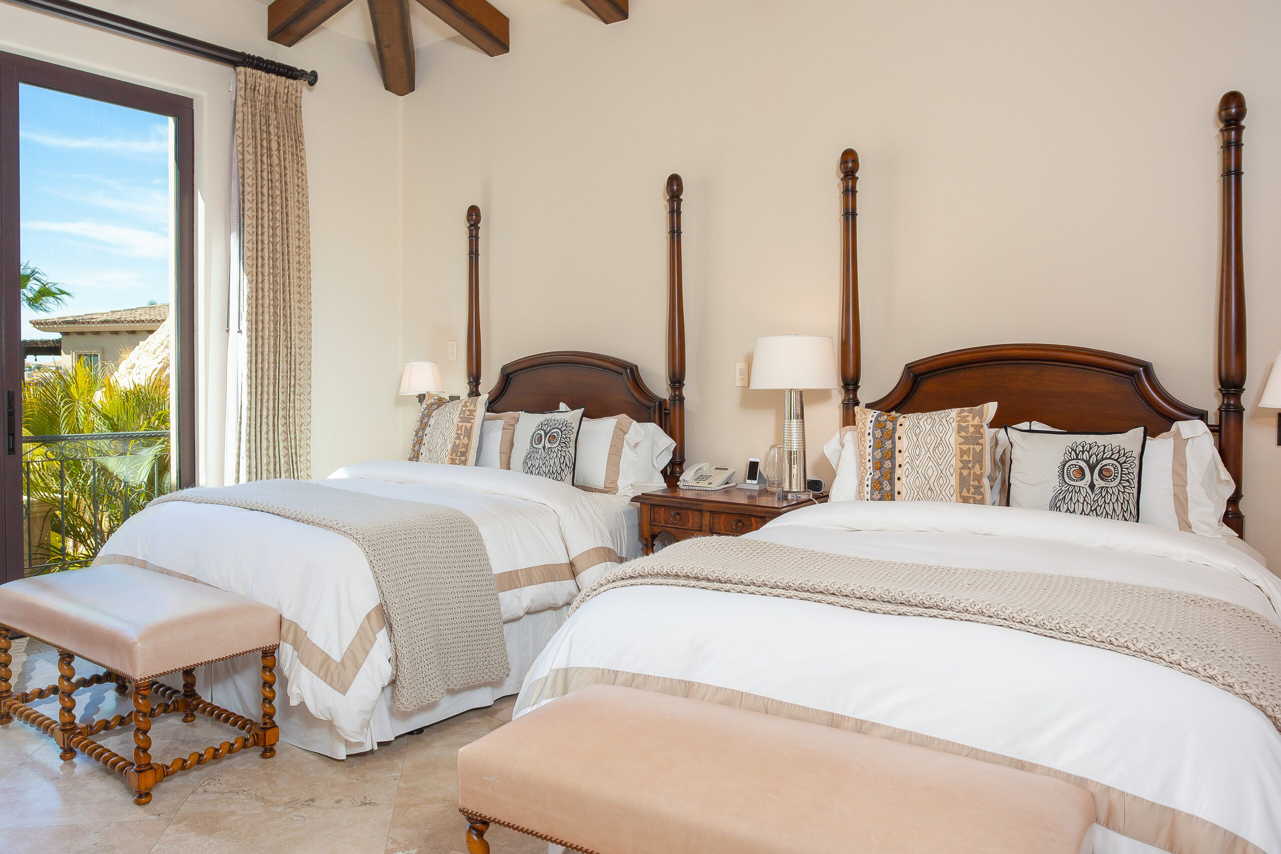 Villa Mar Azul Palmilla double bed suite