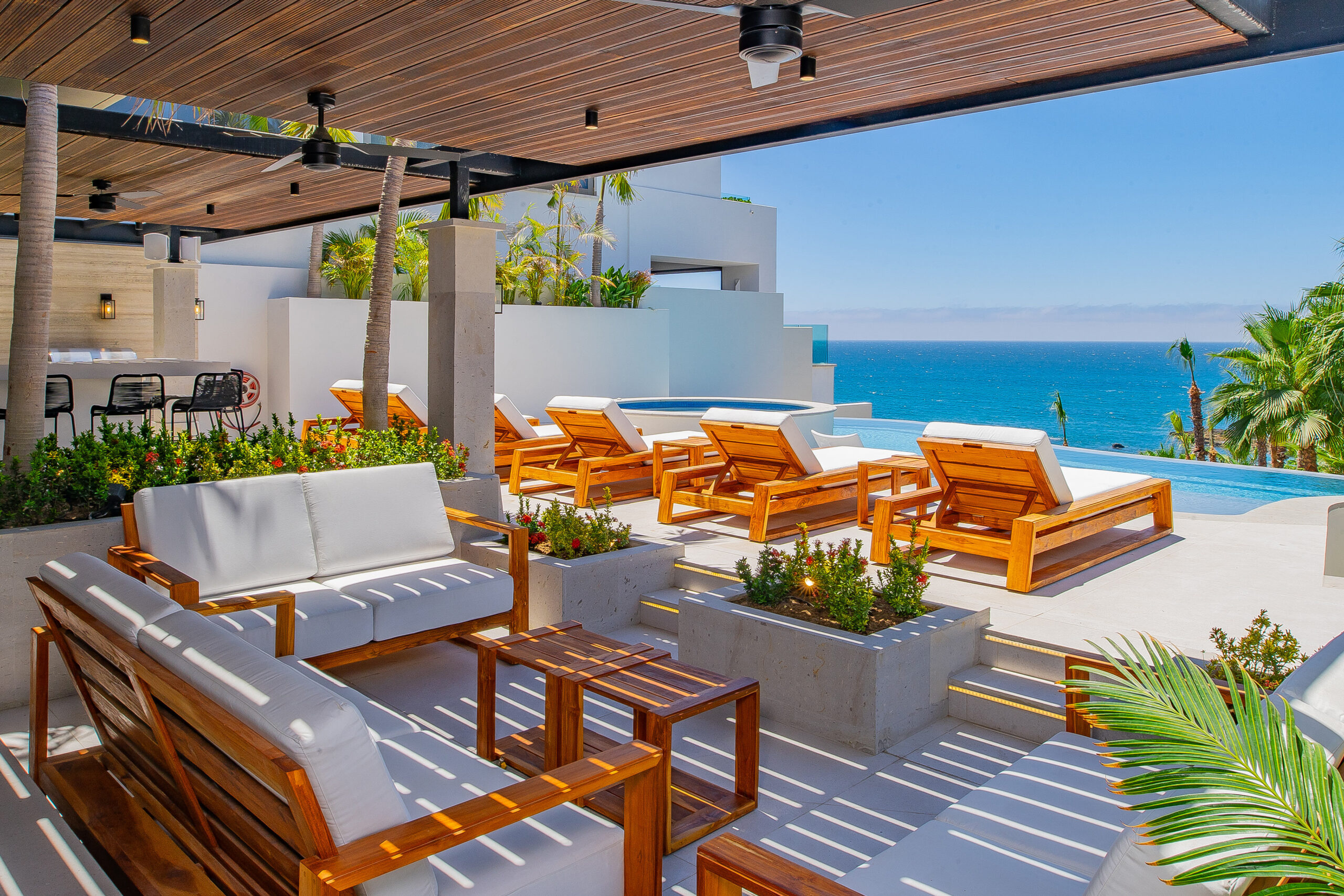 Villa Mareas patio with ocean view in Cabo Bello, Swimmable Beach Los Cabos