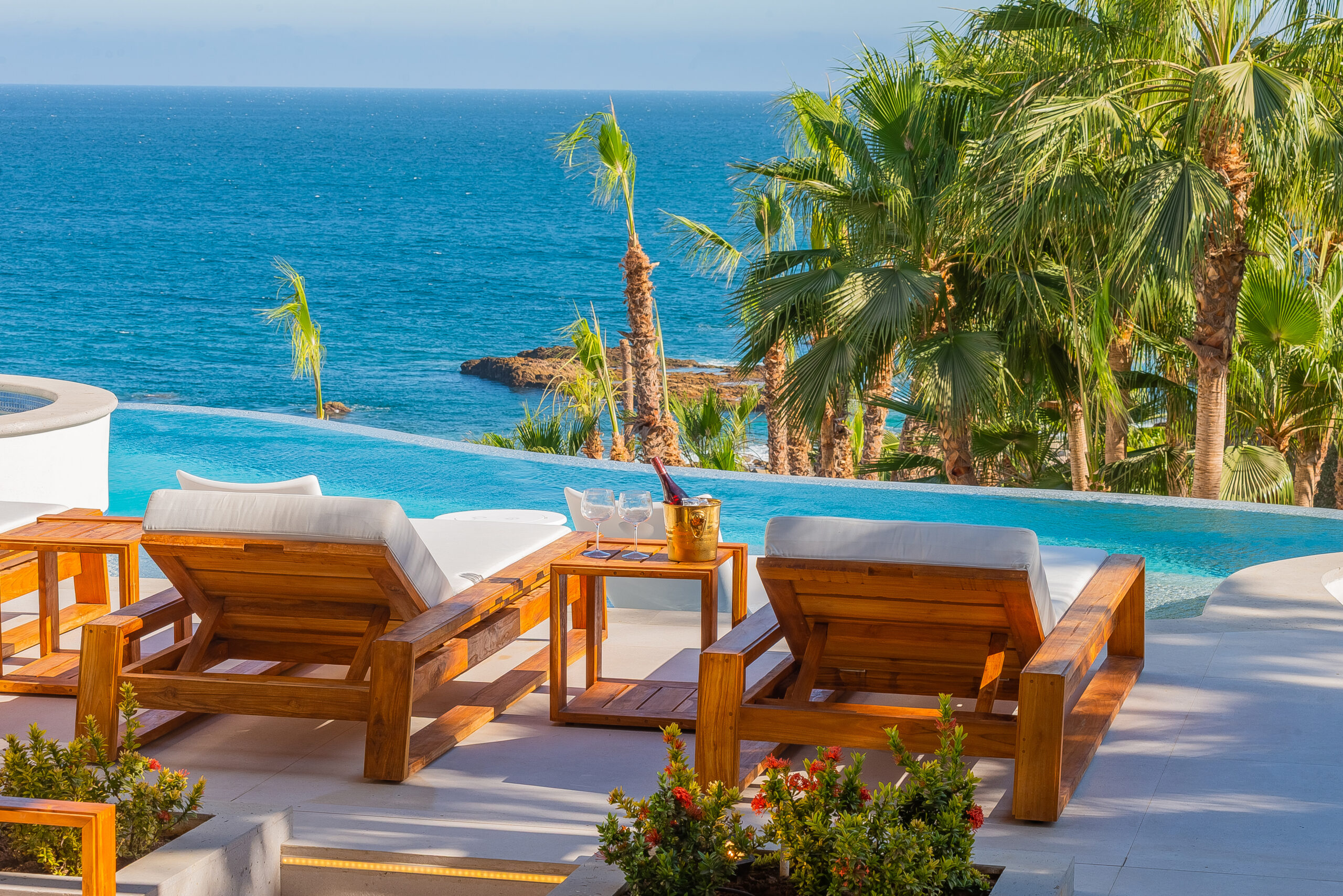 Villa Mareas poolside patio with ocean views in Cabo Bello, Swimmable Beach Los Cabos