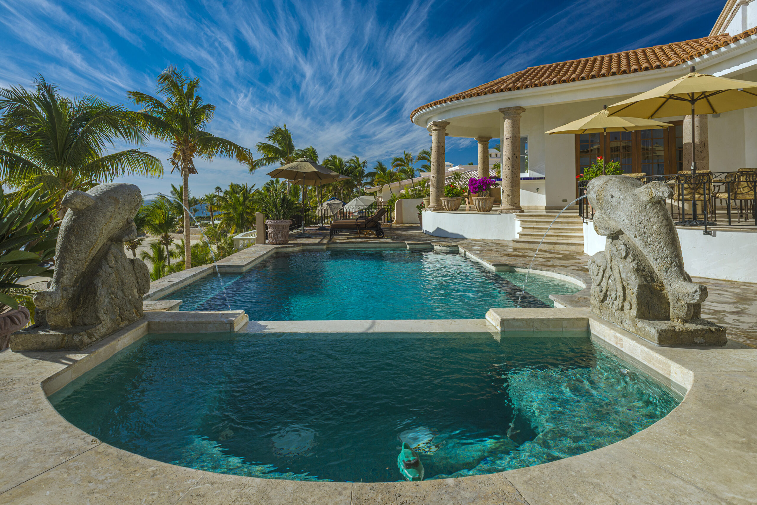 Villa Paraiso poolside patio in Palmilla, Swimmable Beach Los Cabos