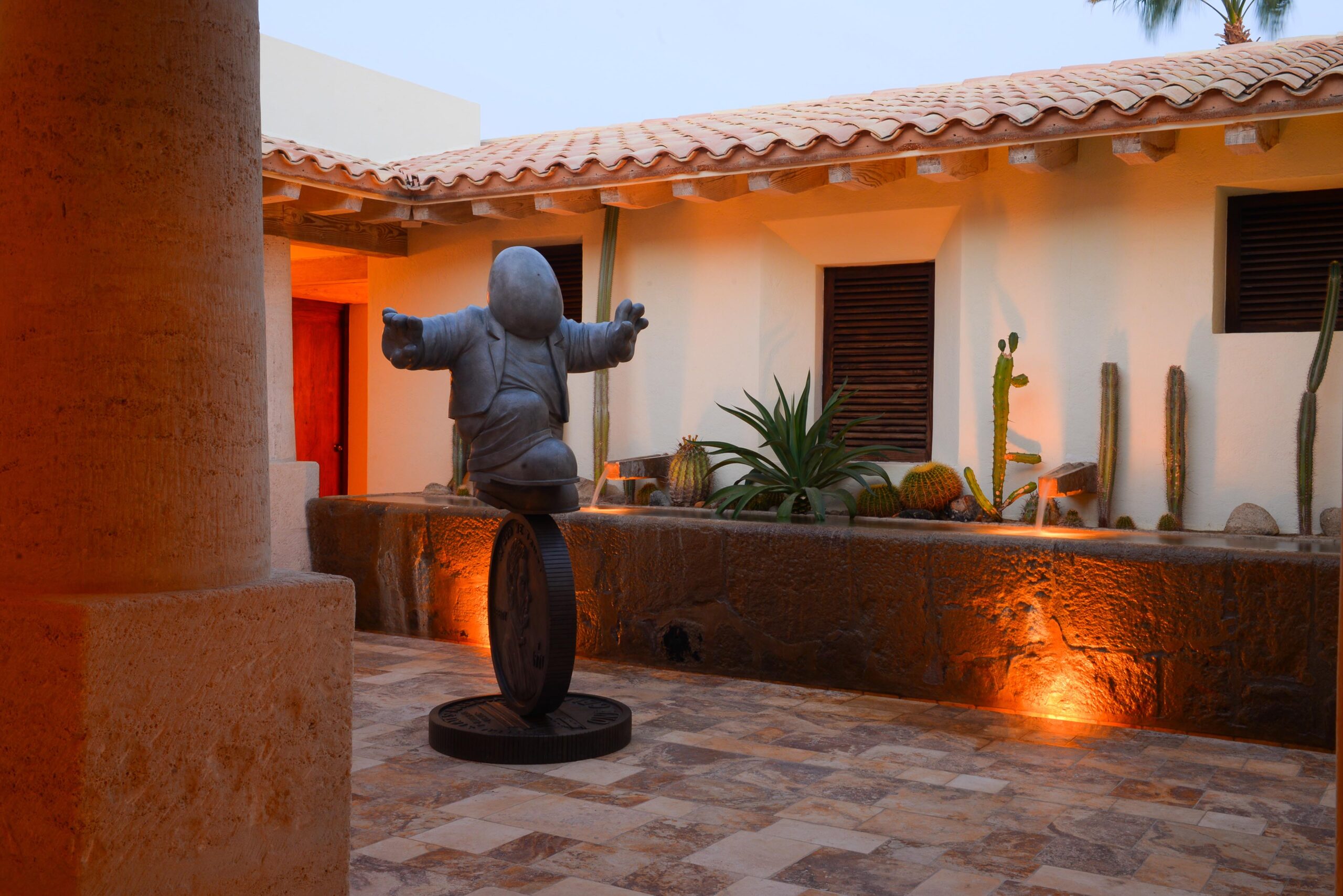 Villa Piedra Blanca pool terrace in Puerto Los Cabos, Beachfront Los Cabos